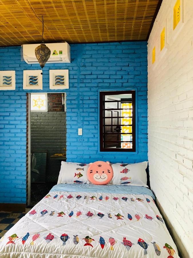 Golden Lantern Tam Thanh Homestay ตามกี่ ภายนอก รูปภาพ