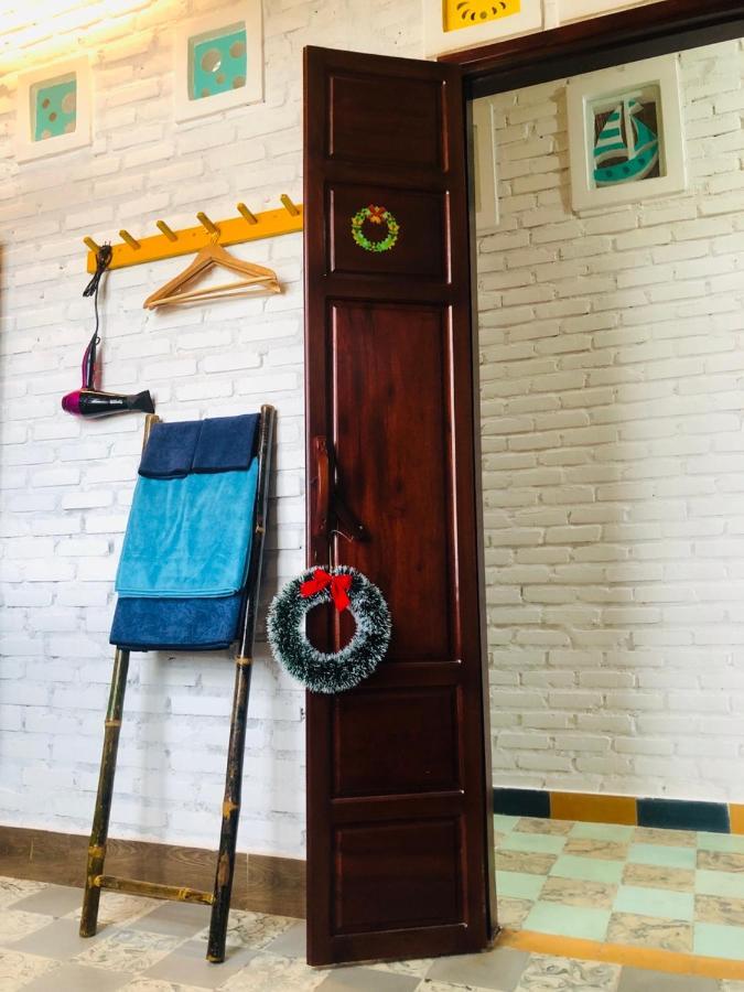 Golden Lantern Tam Thanh Homestay ตามกี่ ภายนอก รูปภาพ
