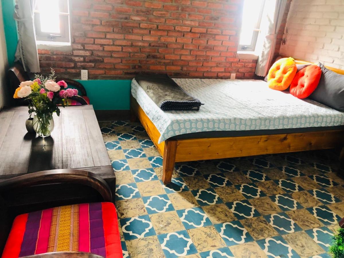 Golden Lantern Tam Thanh Homestay ตามกี่ ภายนอก รูปภาพ